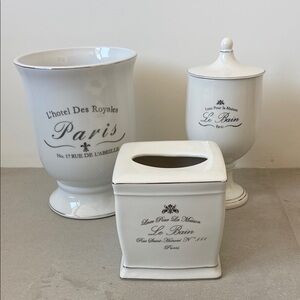 Elegant White Bathroom Set